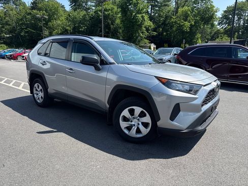Used 2020 Toyota RAV4 LE w/ All Weather Liner Package AWD/4WD image 7