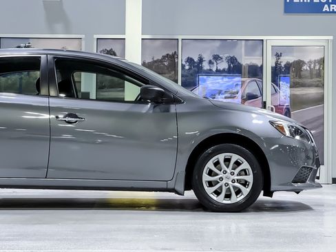 Used 2019 Nissan Sentra SV FWD image 32