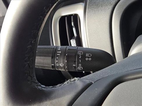 Used 2025 Ford Expedition Active image 13