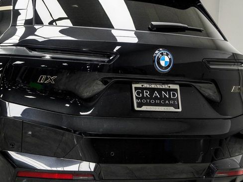 Used 2023 BMW iX M60 w/ Executive Package image 14