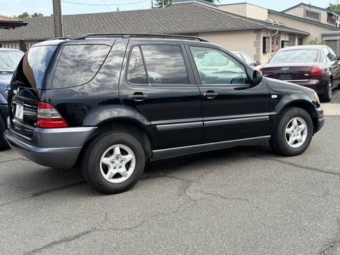 Used 1999 Mercedes-Benz ML 320 4MATIC image 18