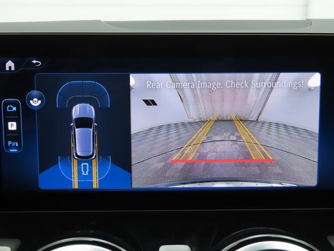 Certified 2025 Mercedes-Benz GLA 250 image 15