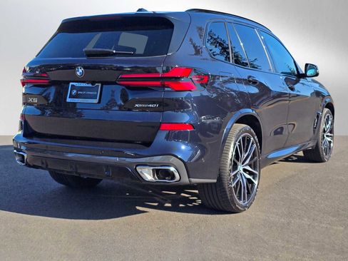 Used 2026 BMW X5 xDrive40i w/ M Sport Package AWD/4WD image 3