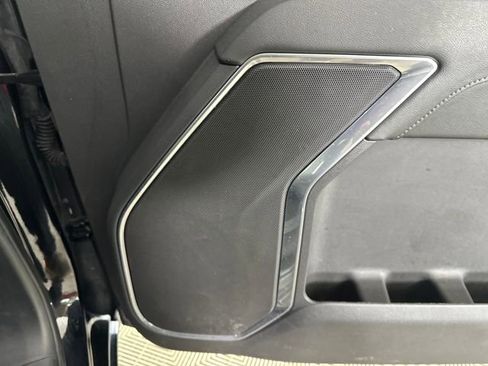 Used 2025 GMC Sierra 1500 Elevation image 29