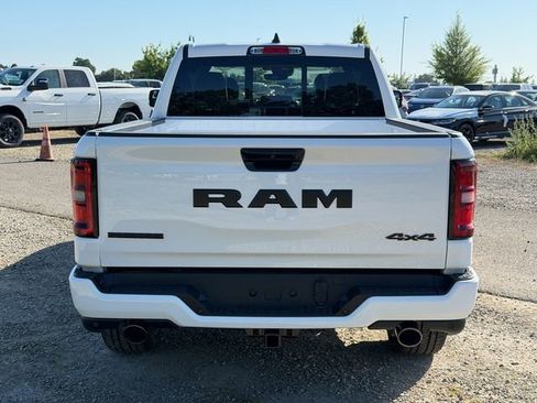 New 2026 RAM 1500 Big Horn AWD/4WD image 10