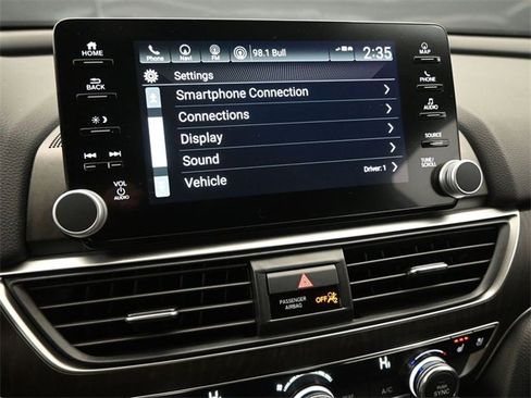 Used 2022 Honda Accord Touring image 17