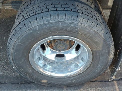 Used 2022 RAM 3500 Tradesman w/ Chrome Appearance Group image 7