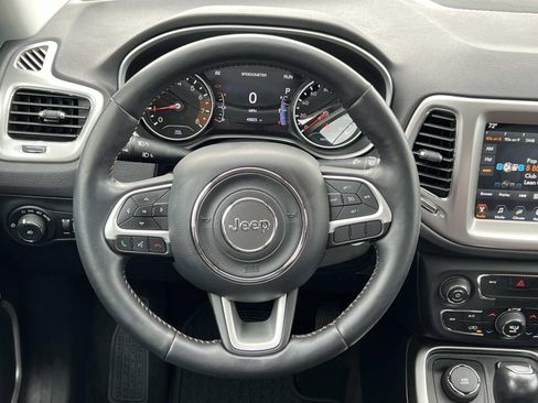 Used 2018 Jeep Compass Latitude w/ Popular Equipment Group image 24