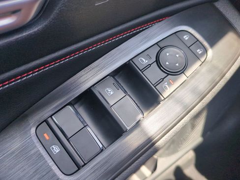 New 2026 Nissan Sentra SR FWD image 22