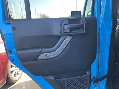 Used 2017 Jeep Wrangler Unlimited Sport image 22