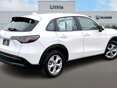 Used 2025 Honda HR-V LX image 23