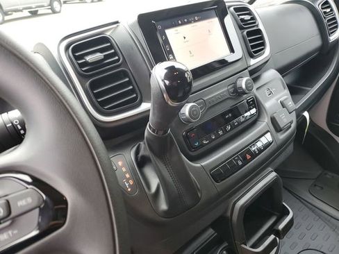 New 2026 RAM ProMaster 2500 w/ Quick Order Package 22G SLT image 14