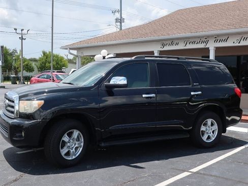 Used 2008 Toyota Sequoia Limited RWD image 11