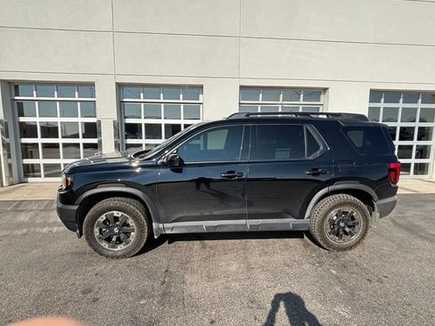 Used 2026 Honda Passport TrailSport Elite image 3