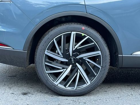 New 2026 Lincoln Aviator Reserve AWD/4WD image 7