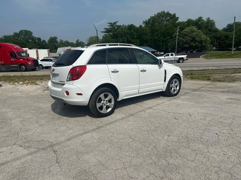 Used 2014 Chevrolet Captiva Sport LTZ FWD image 6