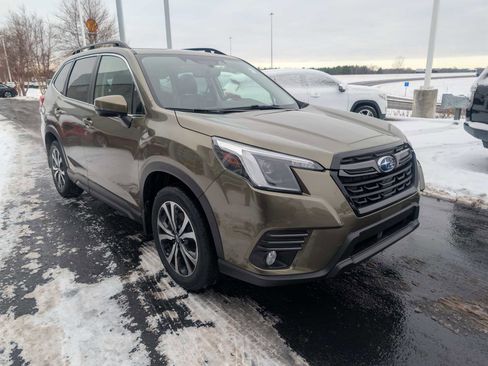 Certified 2023 Subaru Forester Limited image 1