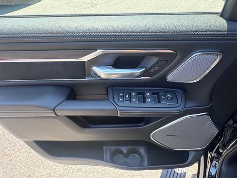 New 2026 RAM 1500 Laramie AWD/4WD image 10