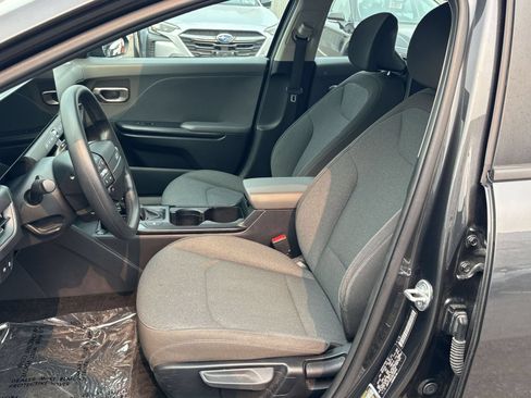 Used 2025 Kia K4 FWD image 4