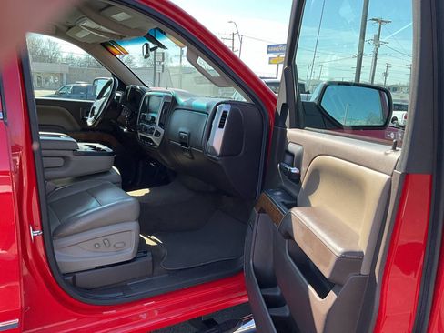 Used 2017 GMC Sierra 1500 SLT w/ Suspension Package, Off-Road image 29