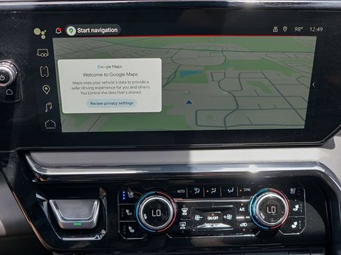 New 2026 GMC Sierra 2500 AT4 w/ AT4 Premium Plus Package AWD/4WD image 13