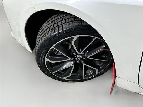 Used 2019 Toyota Corolla XSE image 24