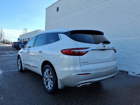 Used 2018 Buick Enclave Avenir image 8