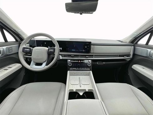 Used 2024 Hyundai Santa Fe Calligraphy image 13