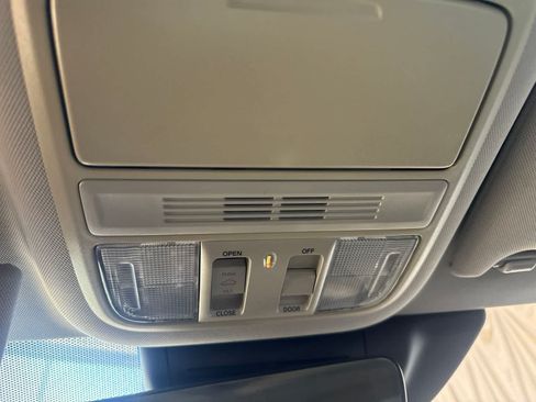 Used 2018 Honda Accord EX-L image 27