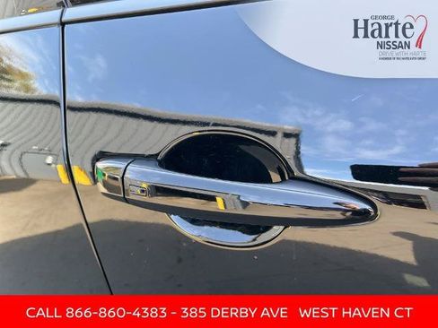 Certified 2026 Nissan Rogue SL AWD/4WD image 7