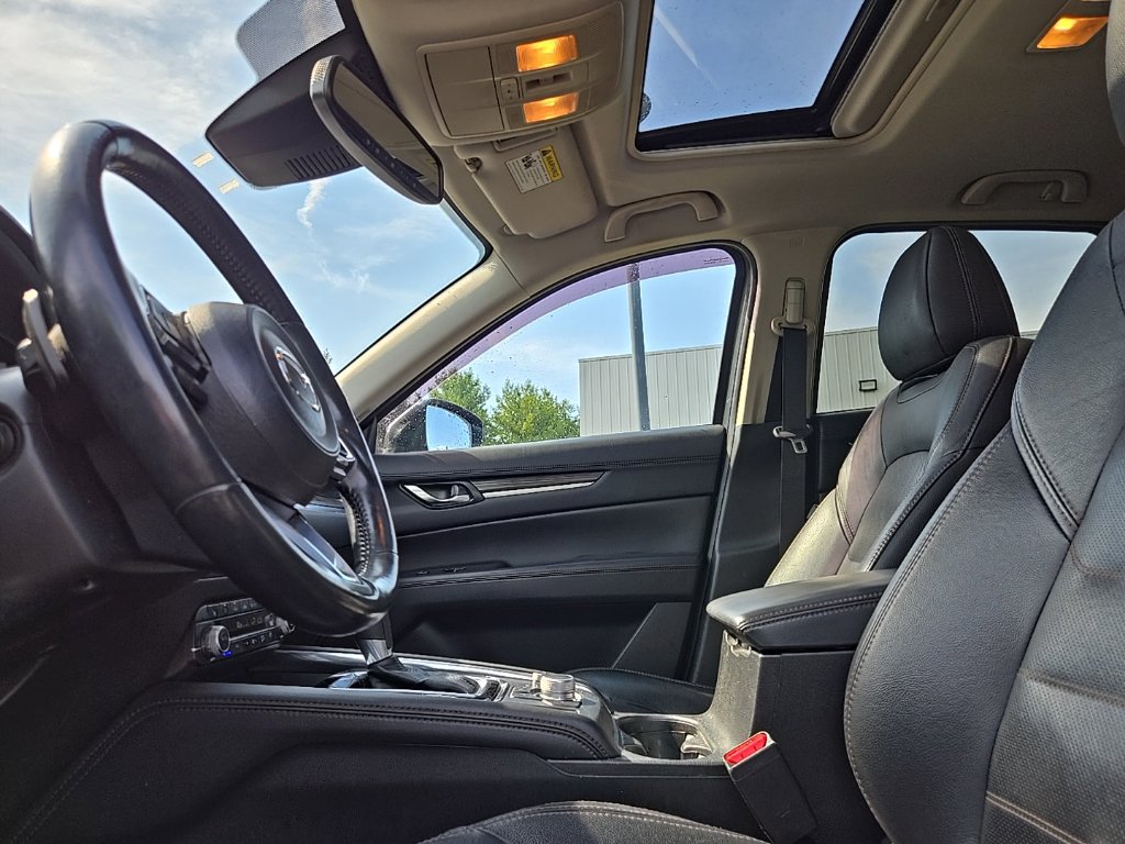 Used 2021 MAZDA CX-5 Grand Touring w/ GT Premium Package AWD/4WD image 32