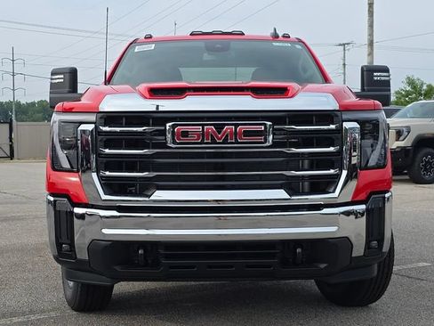 New 2026 GMC Sierra 2500 SLE AWD/4WD image 10