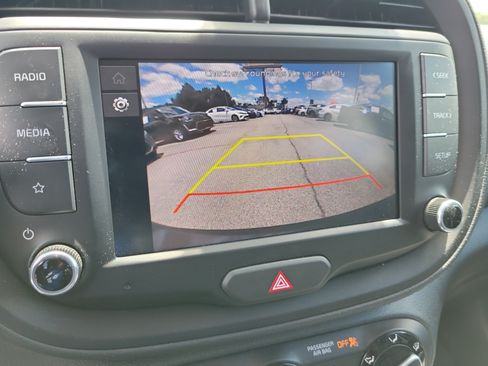 Certified 2025 Kia Soul LX FWD image 27