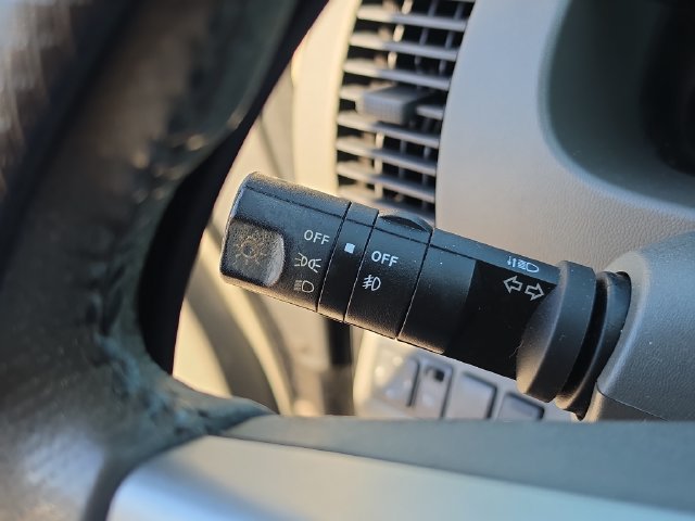 Used 2017 Nissan Frontier SV w/ SV Value Truck Package RWD image 22