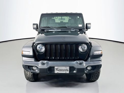 Used 2022 Jeep Wrangler Sport S image 2