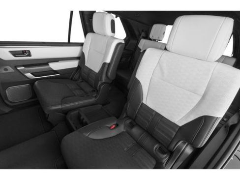 Used 2023 Toyota Sequoia Capstone AWD/4WD image 16