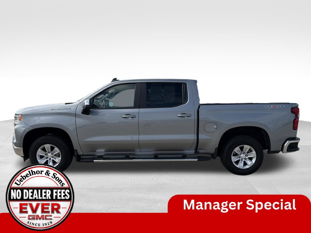 Used 2024 Chevrolet Silverado 1500 LT w/ Leather Package AWD/4WD image 15