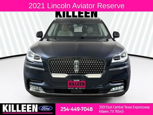 Used 2021 Lincoln Aviator Reserve w/ Equipment Group 202A AWD/4WD image 2