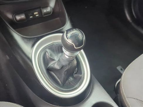 Used 2015 Kia Soul image 15