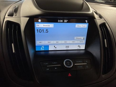 Used 2019 Ford Escape SEL AWD/4WD image 25