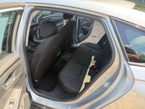 Certified 2025 Honda Accord SE image 30