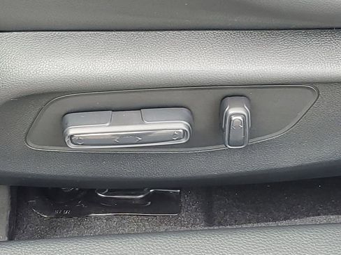 Used 2024 Honda Civic EX-L image 36