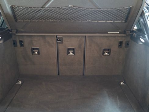 Used 2019 Porsche Macan S image 35