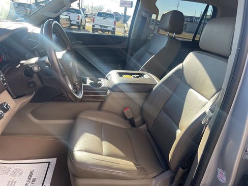 Used 2018 Chevrolet Tahoe LT image 28