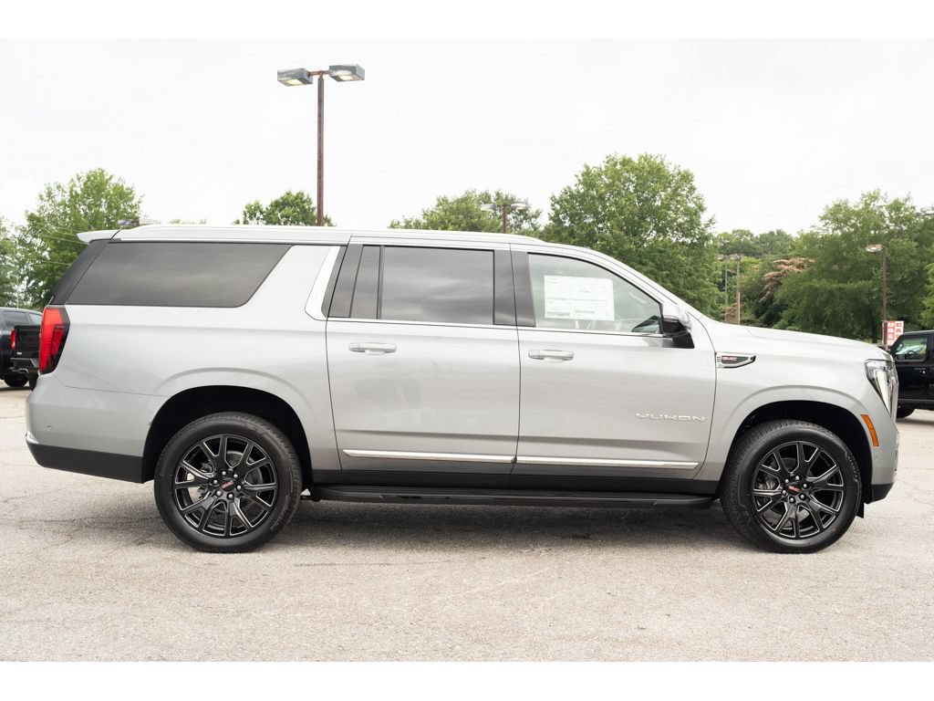 New 2026 GMC Yukon XL Elevation w/ Elevation Premium Package AWD/4WD image 9