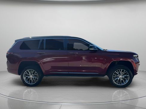 Used 2022 Jeep Grand Cherokee L Summit w/ Advanced Protech Group IV image 32