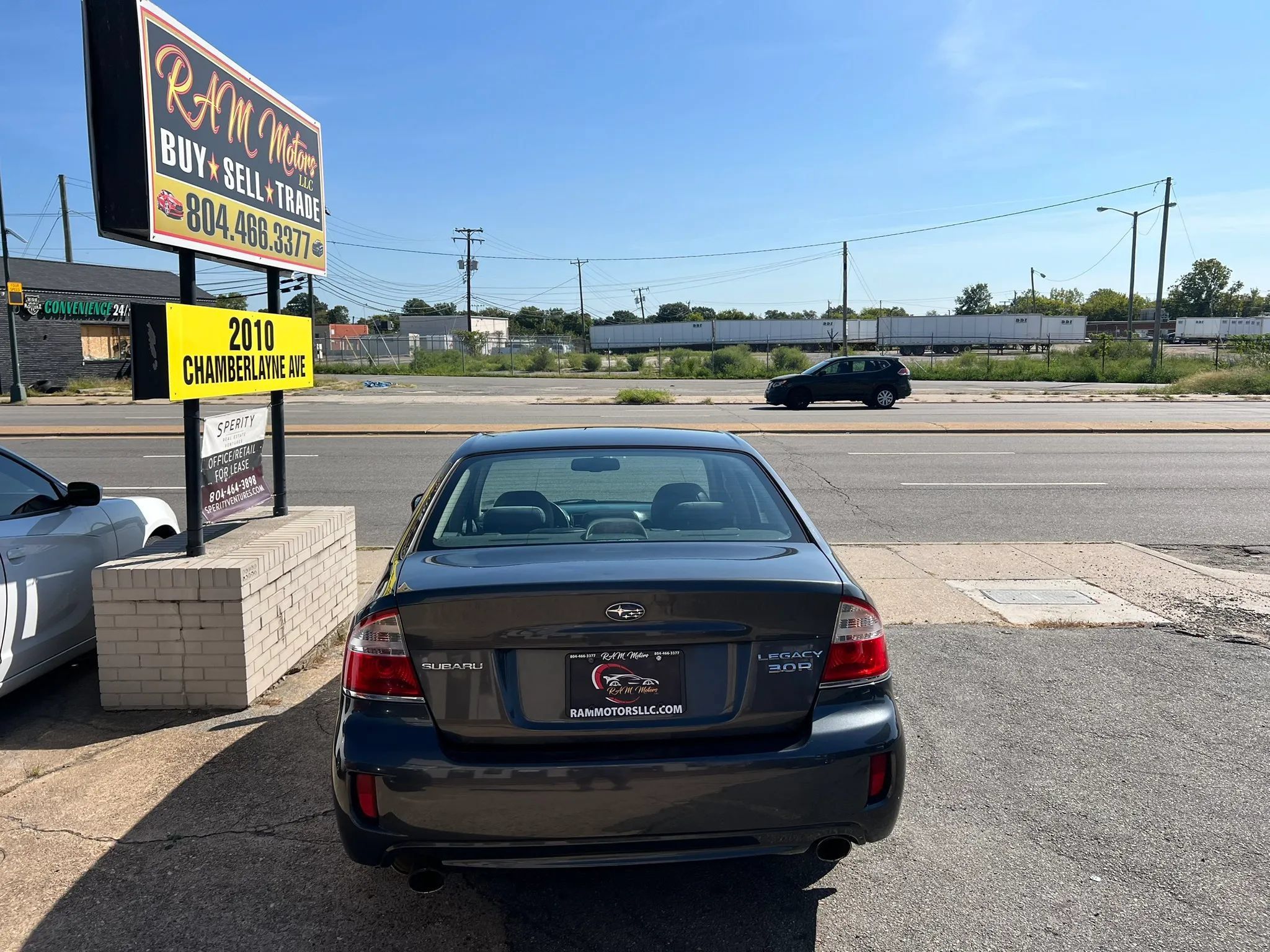 Used 2009 Subaru Legacy 3.0R Limited AWD/4WD image 3