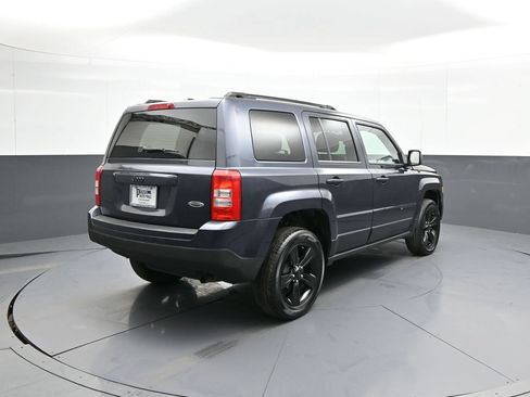 Used 2015 Jeep Patriot Sport w/ Power Value Group FWD image 6
