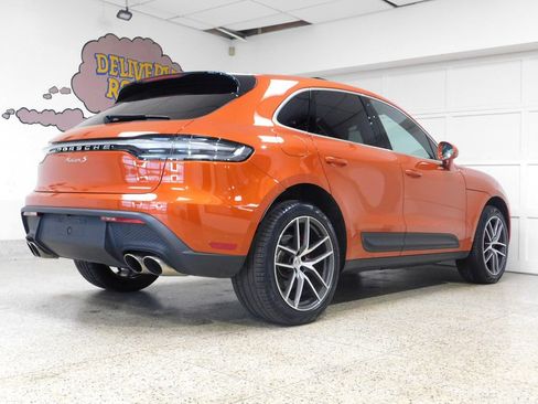 Used 2023 Porsche Macan S AWD/4WD image 14