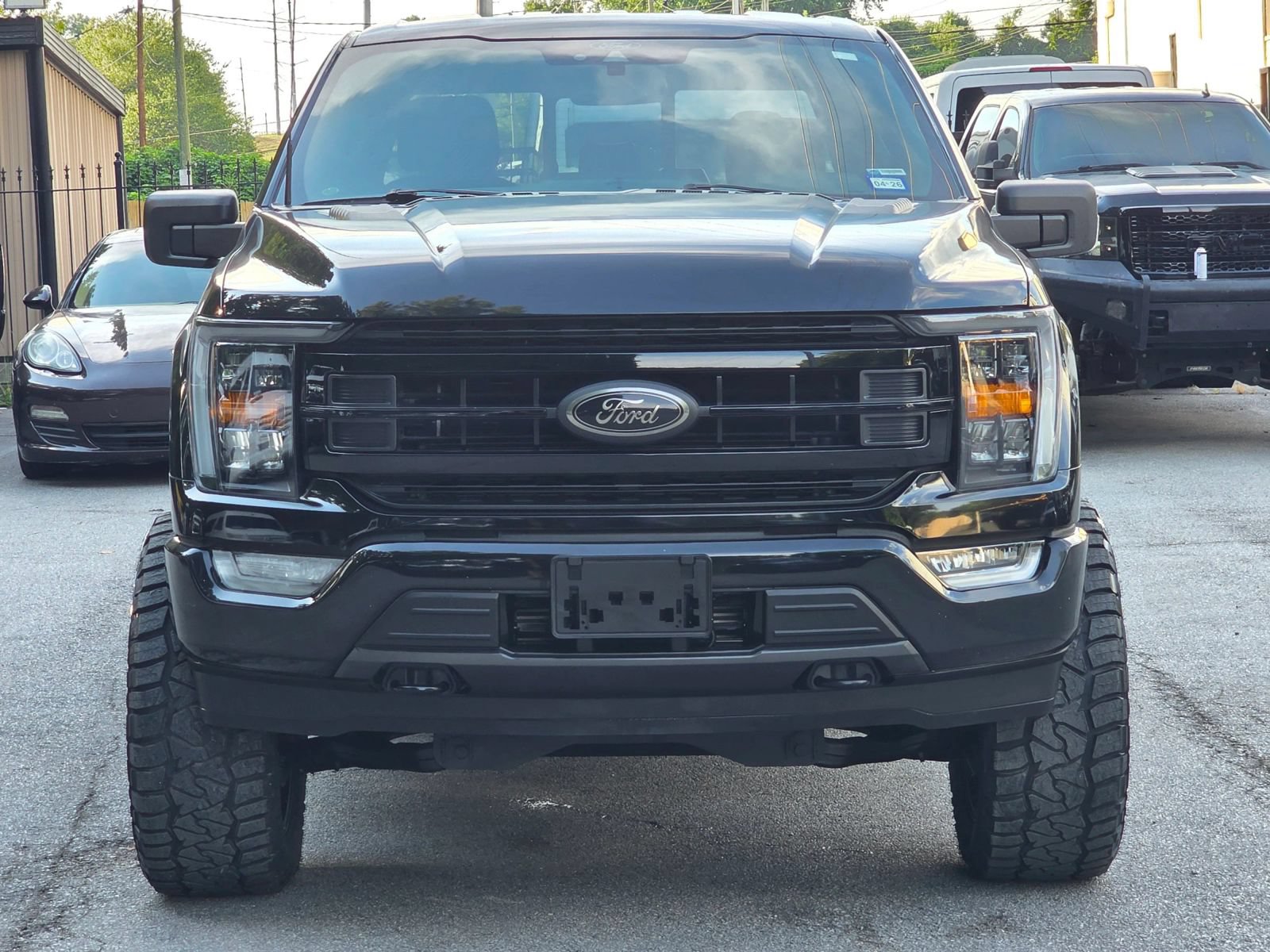 Used 2022 Ford F150 XLT w/ Equipment Group 302A High AWD/4WD image 9